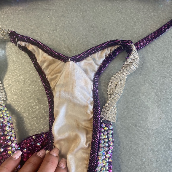 Wellness Bikini, light purple with AB stones and AB colored stones - Picture 5 of 5